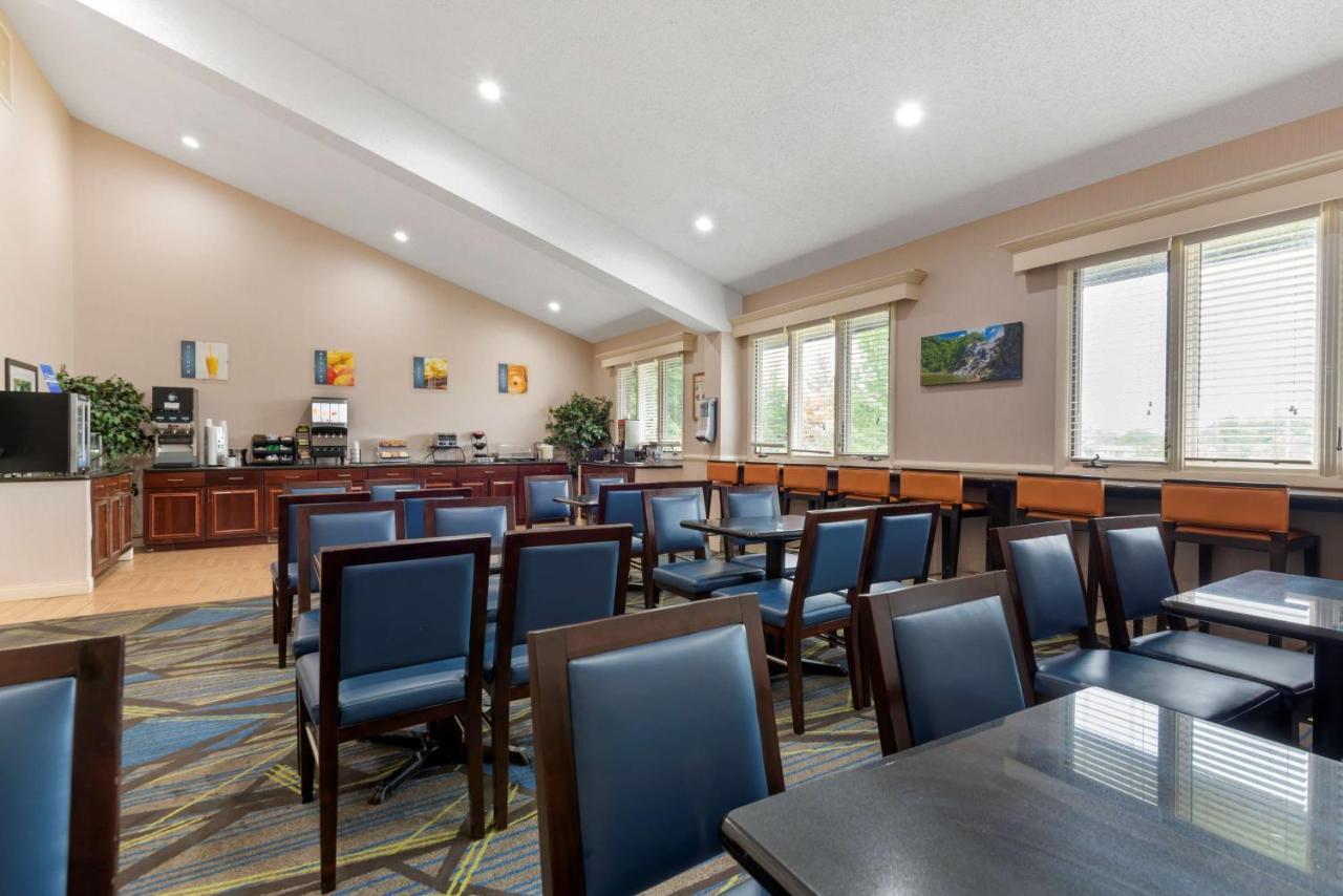 Best Western University Inn Ithaca Extérieur photo