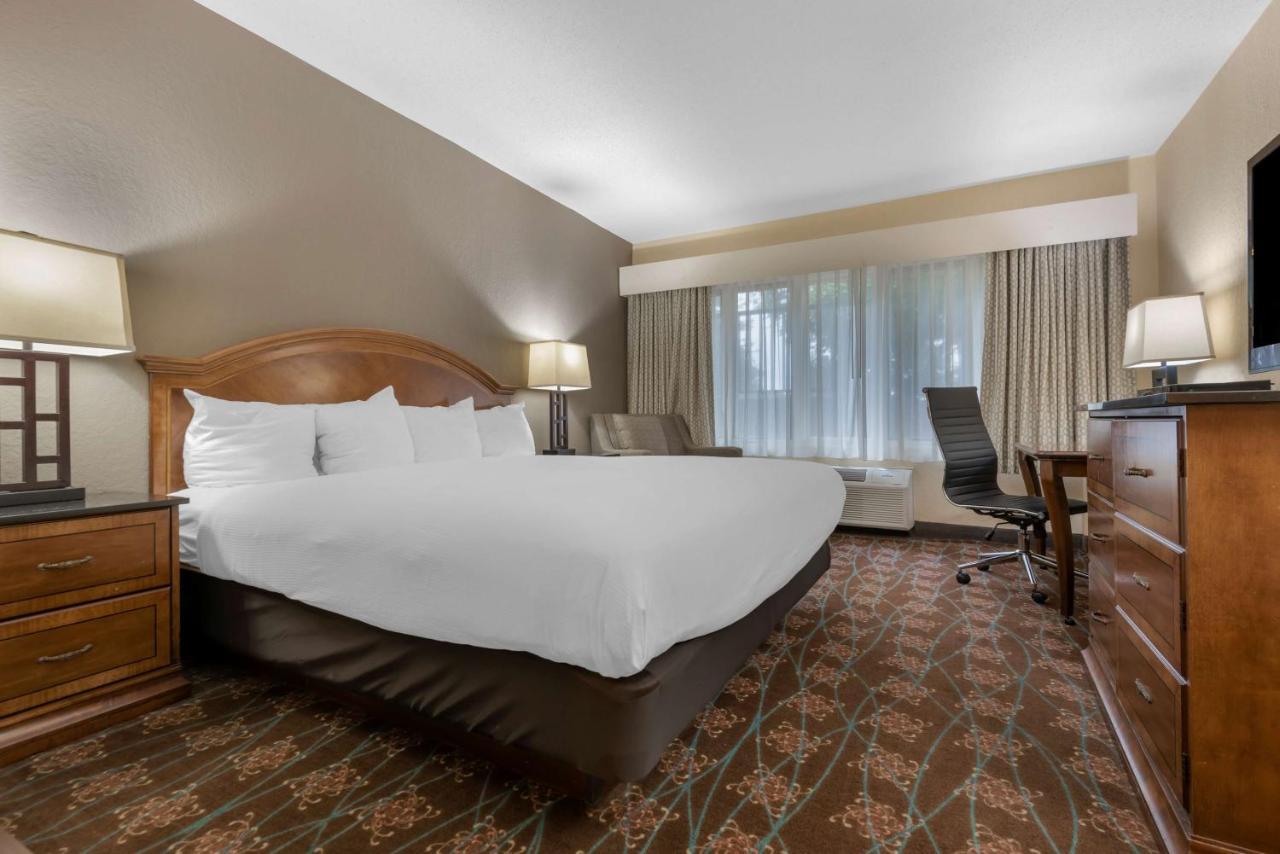 Best Western University Inn Ithaca Extérieur photo