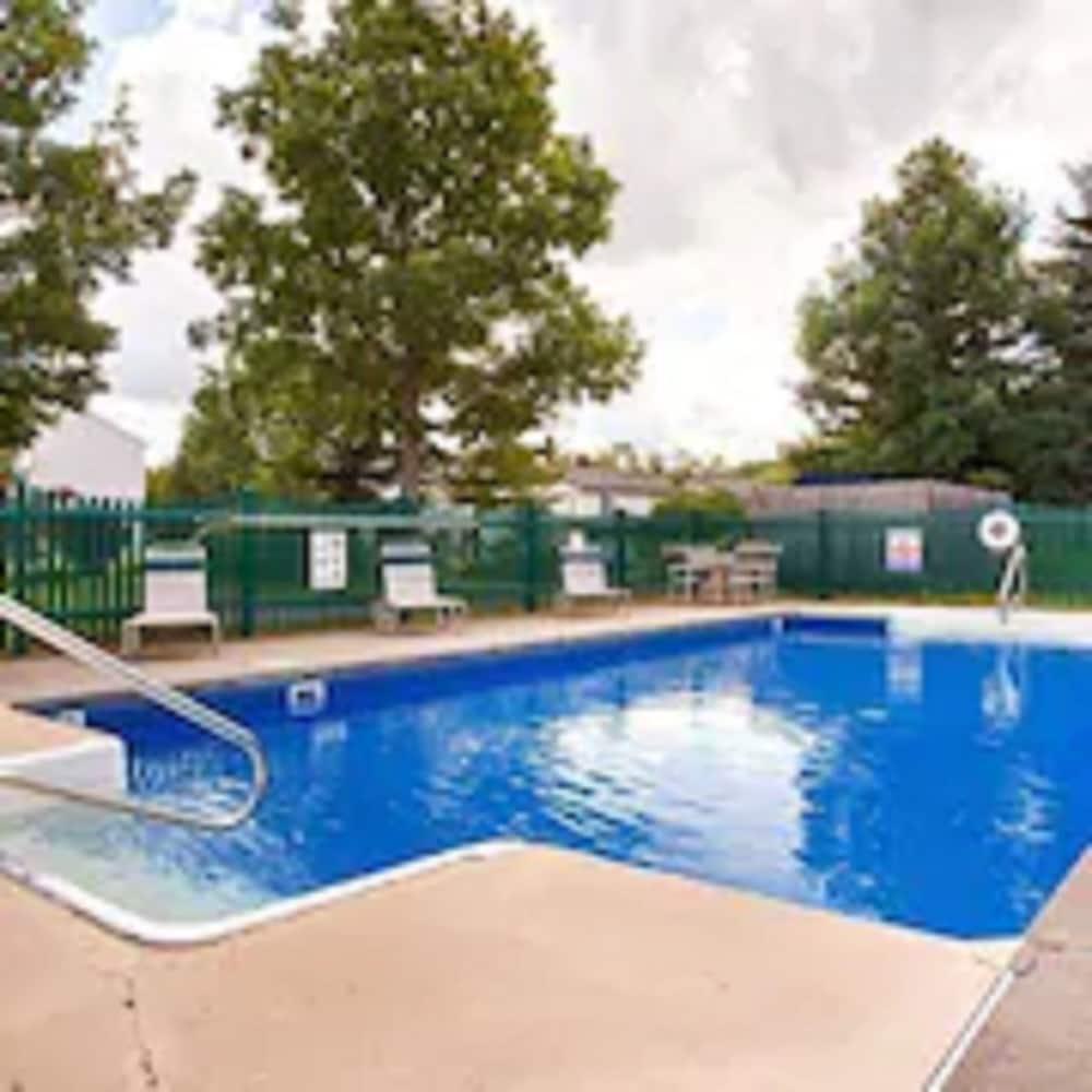 Best Western University Inn Ithaca Extérieur photo